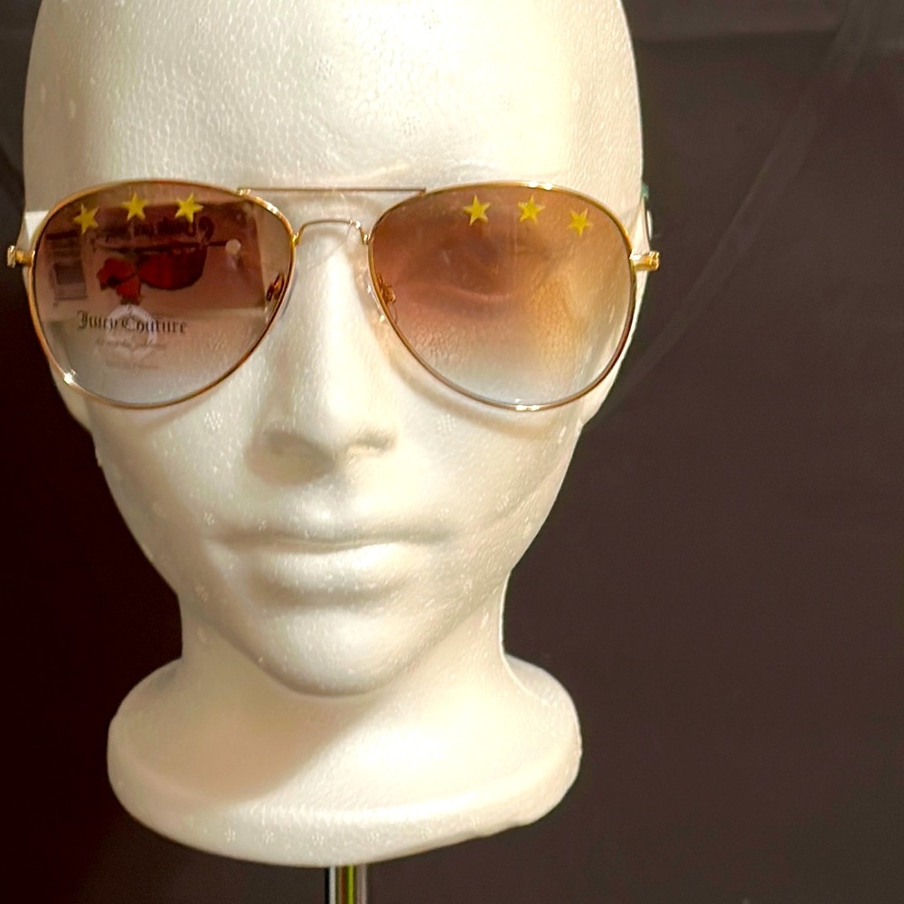 Juicy couture aviator sunglasses. Size 0S. Women’s. Brand new with tags!